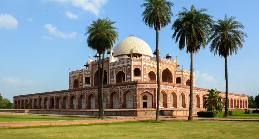 Humayun’s Tomb - best tour package of delhi